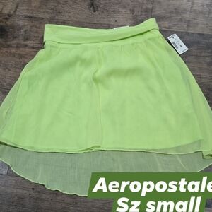 New 🔥 Aeropostale womens skirt sz small